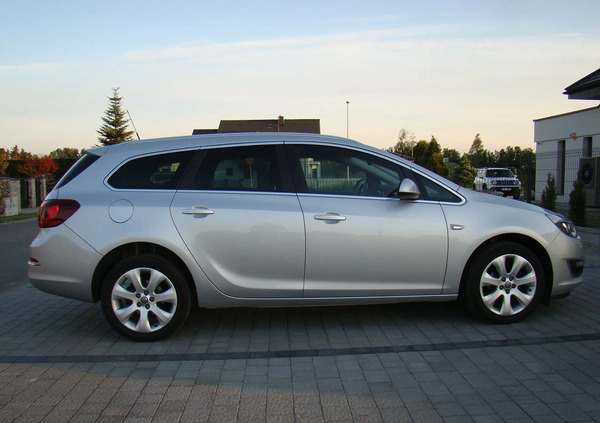 Opel Astra cena 33790 przebieg: 160773, rok produkcji 2013 z Praszka małe 667